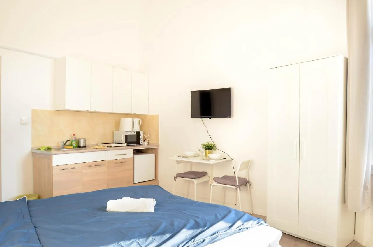 Papnoevelde Royal Inn @Inner City Budapest Apartment
