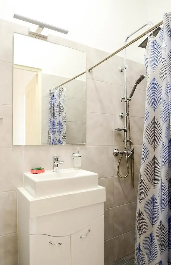 Apartment Papnoevelde Royal Inn @Inner City Budapest Hungary